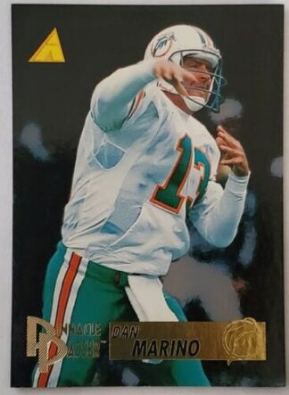 Dan Marino "Pinnacle Passer" 1995 NFL Trading Card #197