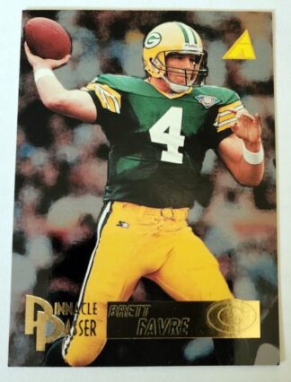 Brett Favre Pinnacle Passer 1995 NFL Trading Card #199 Green Bay Packers